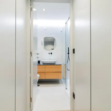 Ruah By Lovelystay Apartamento *