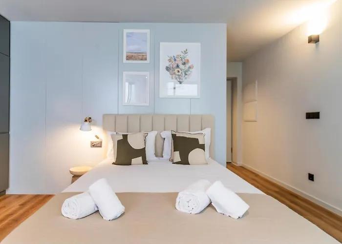 Ruah By Lovelystay *