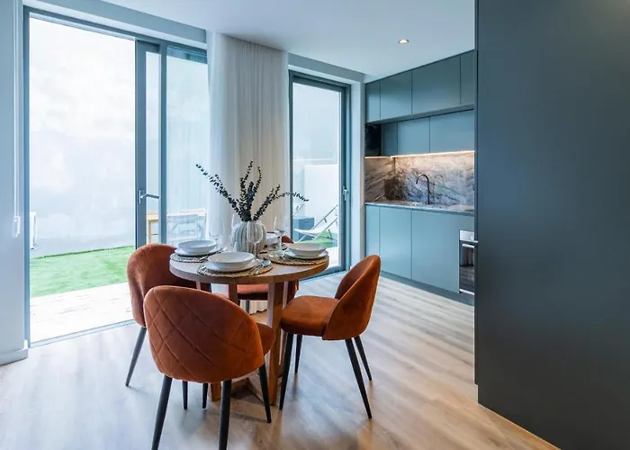 Ruah By Lovelystay Apartment