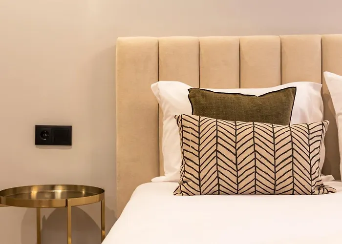 Ruah By Lovelystay Apartment